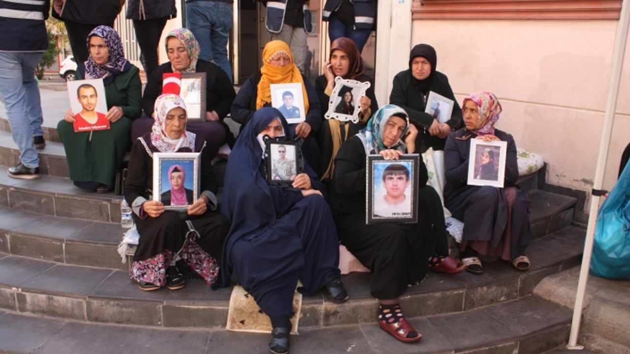 Diyarbakır annelerinin evlat nöbeti sürüyor