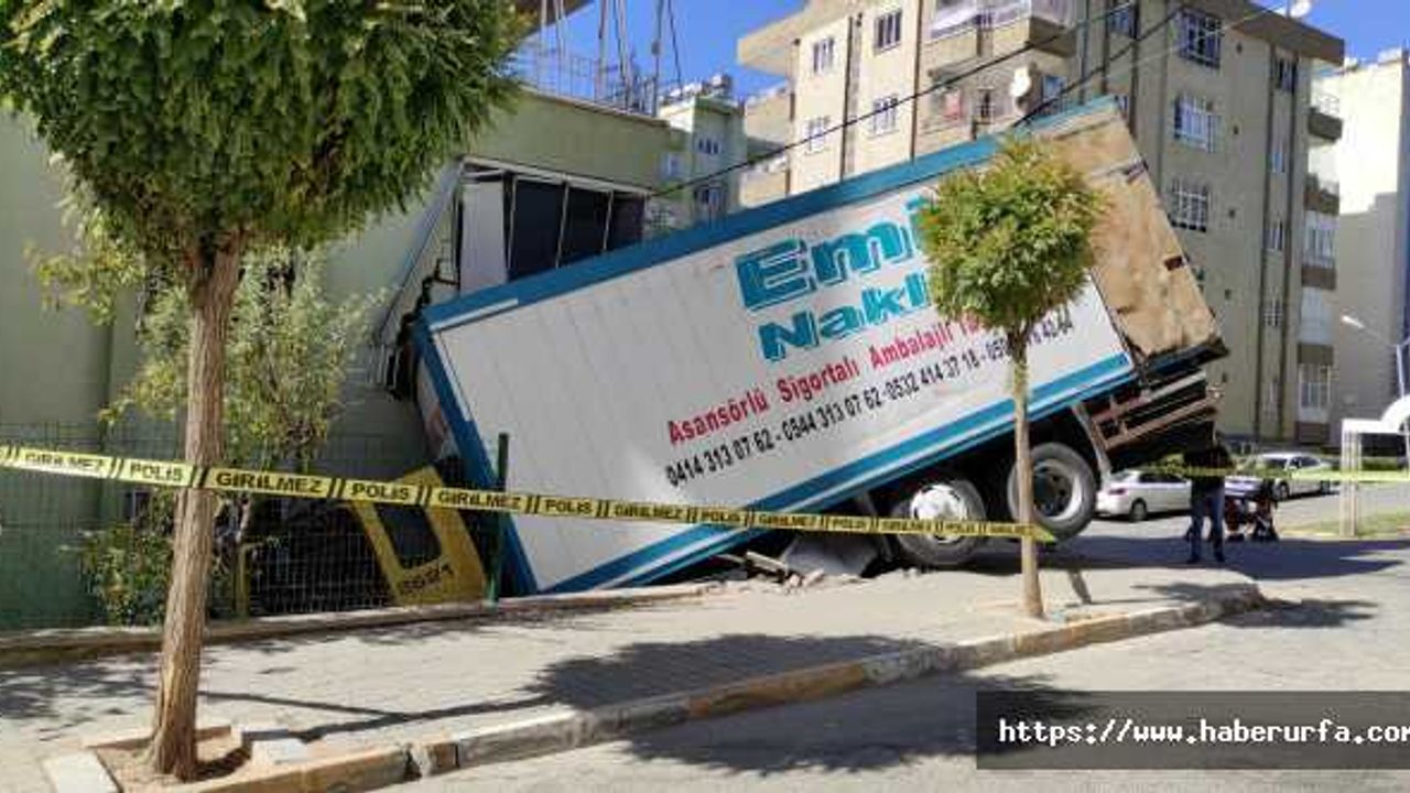 Urfa'da freni boşalan kamyon faciaya neden oluyordu