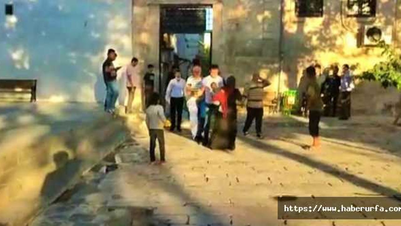 Urfa'da pes dedirten görüntü, dilenciler kavgaya tutuştu
