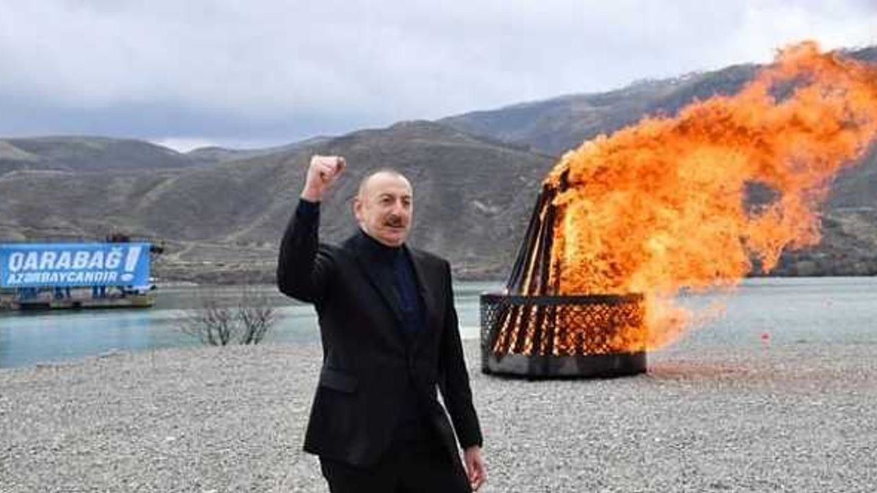 Karabağ’da Nevruz Ateşini Yaktı