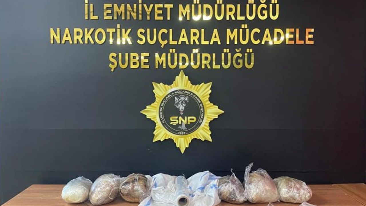 Şanlıurfa'da uyuşturucu operasyonu: 8 kg uyuşturucu ele geçerildi