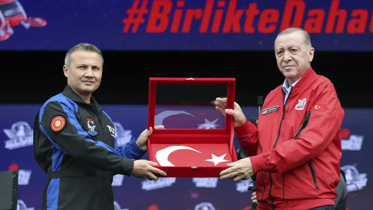İlk Türk Astronot'un (Alper Gezeravcı) uzay yolculuğu saat kaçta, nasıl izlenecek?