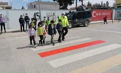 Ceylanpınar'da "Yaya Önceliği Kırmızı Çizgimiz” etkinliği