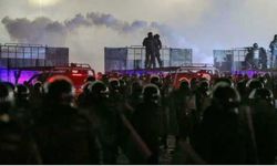 Ülke Yangın Yeri OHAL İlan Edildi