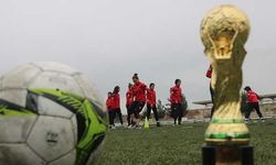 'Kızlar futbol oynayabilir mi?' önyargısını Türkiye 2. olarak kırdılar