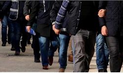 Belediyeye Operasyon Eski Belediye Başkanı Gözaltına Alındı