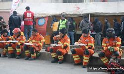 Endonezyalı ekip, Diyarbakır’da hayatını kaybeden vatandaşlarının cenazelerini aldı