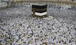 Kabe'de Ramazan coşkusu: 9 milyon müslüman ziyaret gerçekleştirdi
