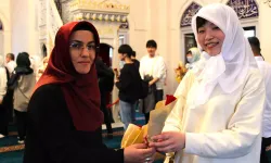 Tokyo Camii'nde "Anneler Günü" etkinliği