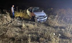 Otomobil takla attı: 1'i bebek 4 yaralandı