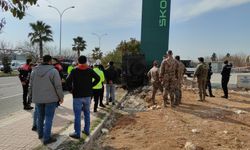 Şanlıurfa'da Özel harekat polisleri kaza yaptı: 5 yaralı