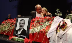 Sırrı Süreyya Önder son yolculuğuna uğurlandı