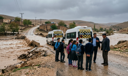 Siverek'i Sağanak Vurdu: Dereler Taştı, Yollar Kapandı