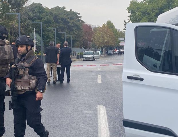 Ankara'da patlama: 2 Terörist Etkisizleştirildi