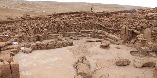 Bakan Ersoy, Karahantepe tanıtımına katıldı
