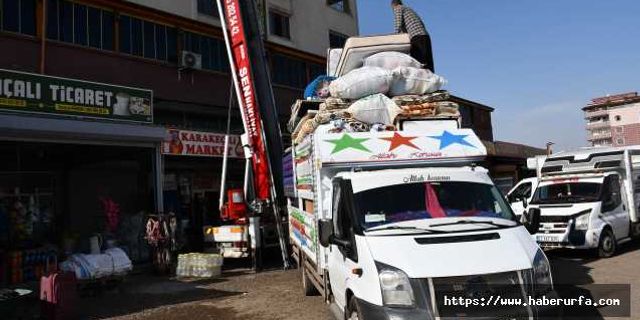 Deprem sonrası Şanlıurfa'da nakliyecilerde yoğunluk