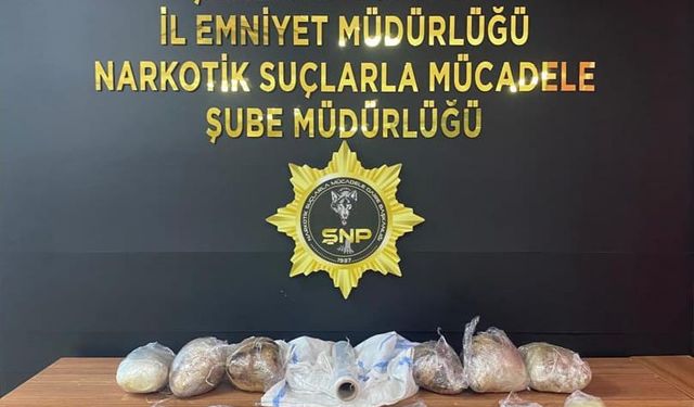 Şanlıurfa'da uyuşturucu operasyonu: 8 kg uyuşturucu ele geçerildi