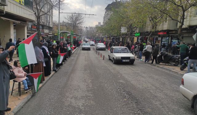 Şanlıurfa’da Gazze için insan zinciri