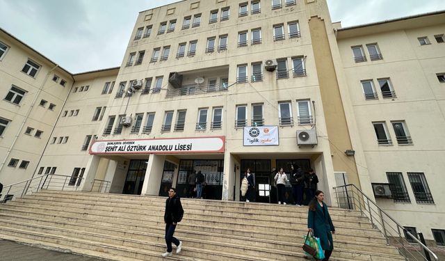 Siverek’te öğrenciler ihtiyaç sahibi ailelere yardım edecek