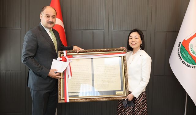 Başkan Gülpınar'dan Prenses Mikasa’ya Tarihi Mektup Hediyesi: Şanlıurfa’da Diplomatik Anı