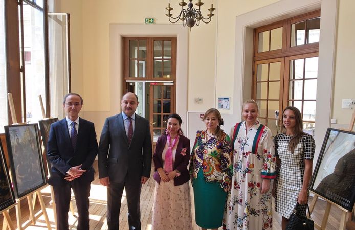 Karagül’ün Kokusu Paris’te Yayıldı: Başkan Gülpınar'dan UNESCO’ya Kültürel Bir Davet”