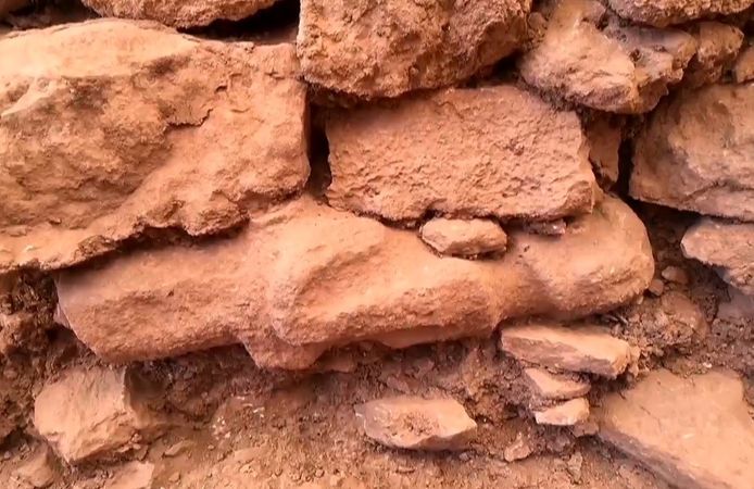 Göbeklitepe’nin Büyüsü Sürüyor: Yeni İnsan Figürü Bulundu