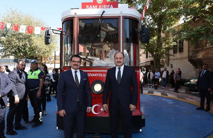 🚋 Şanlıurfa’da Nostaljik Tramvay Dönemi Başladı