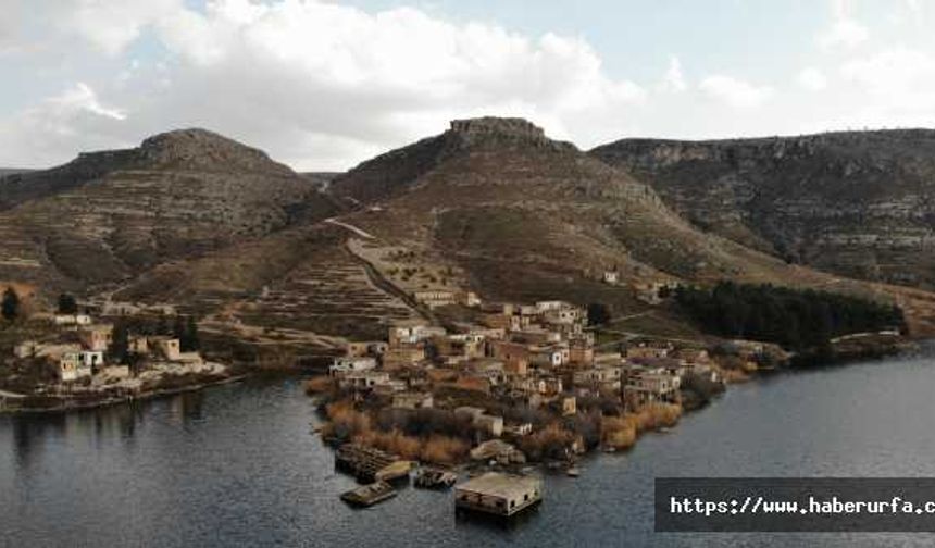 Urfa'nın Turizm merkezi Halfeti'de batık köy turizme kazandırılıyor