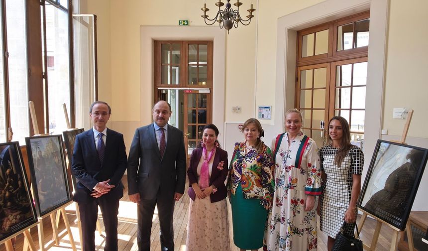 Karagül’ün Kokusu Paris’te Yayıldı: Başkan Gülpınar'dan UNESCO’ya Kültürel Bir Davet”