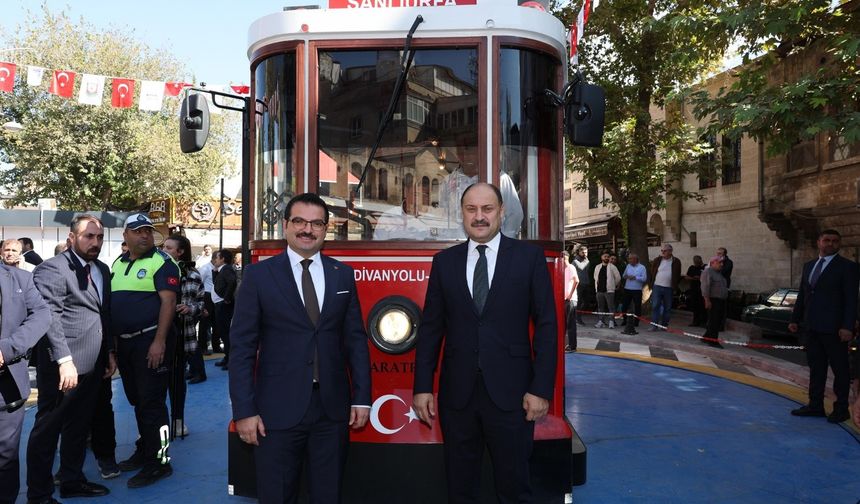 🚋 Şanlıurfa’da Nostaljik Tramvay Dönemi Başladı