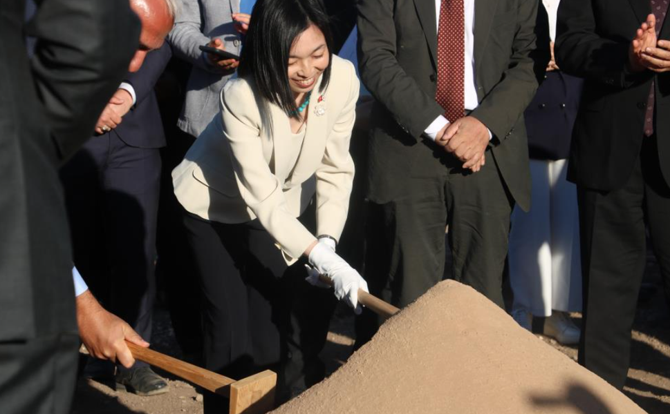 Ayanlar Höyük’te İlk Kazma: Prenses Mikasa’dan Tarihi Dokunuş