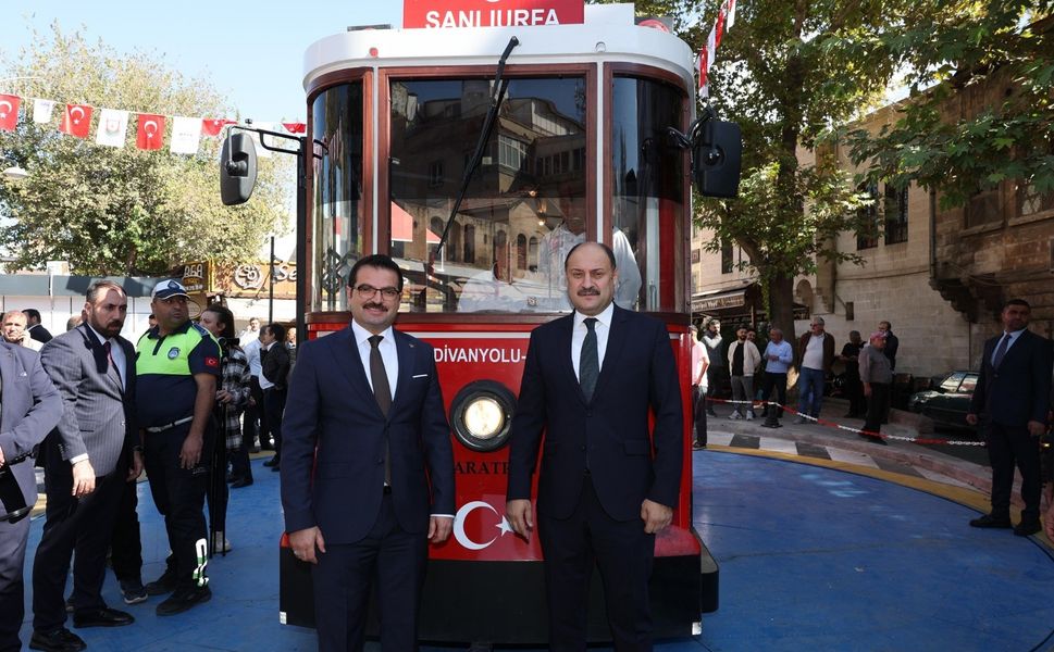 🚋 Şanlıurfa’da Nostaljik Tramvay Dönemi Başladı