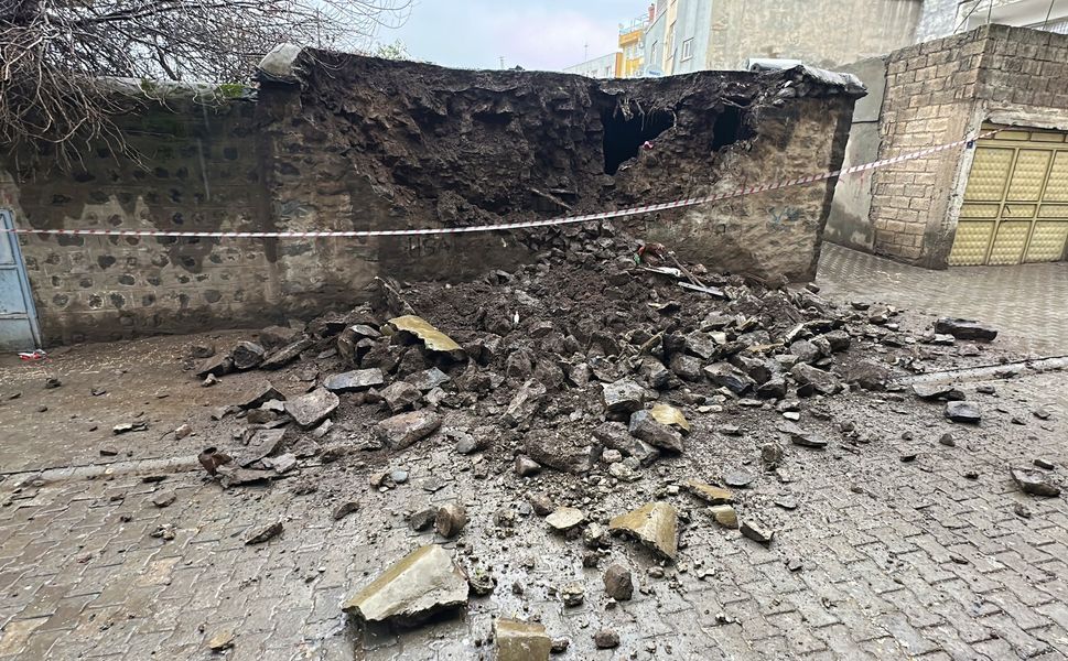 Siverek’te Duvar Çöktü, Facia Saniyelerle Önendi